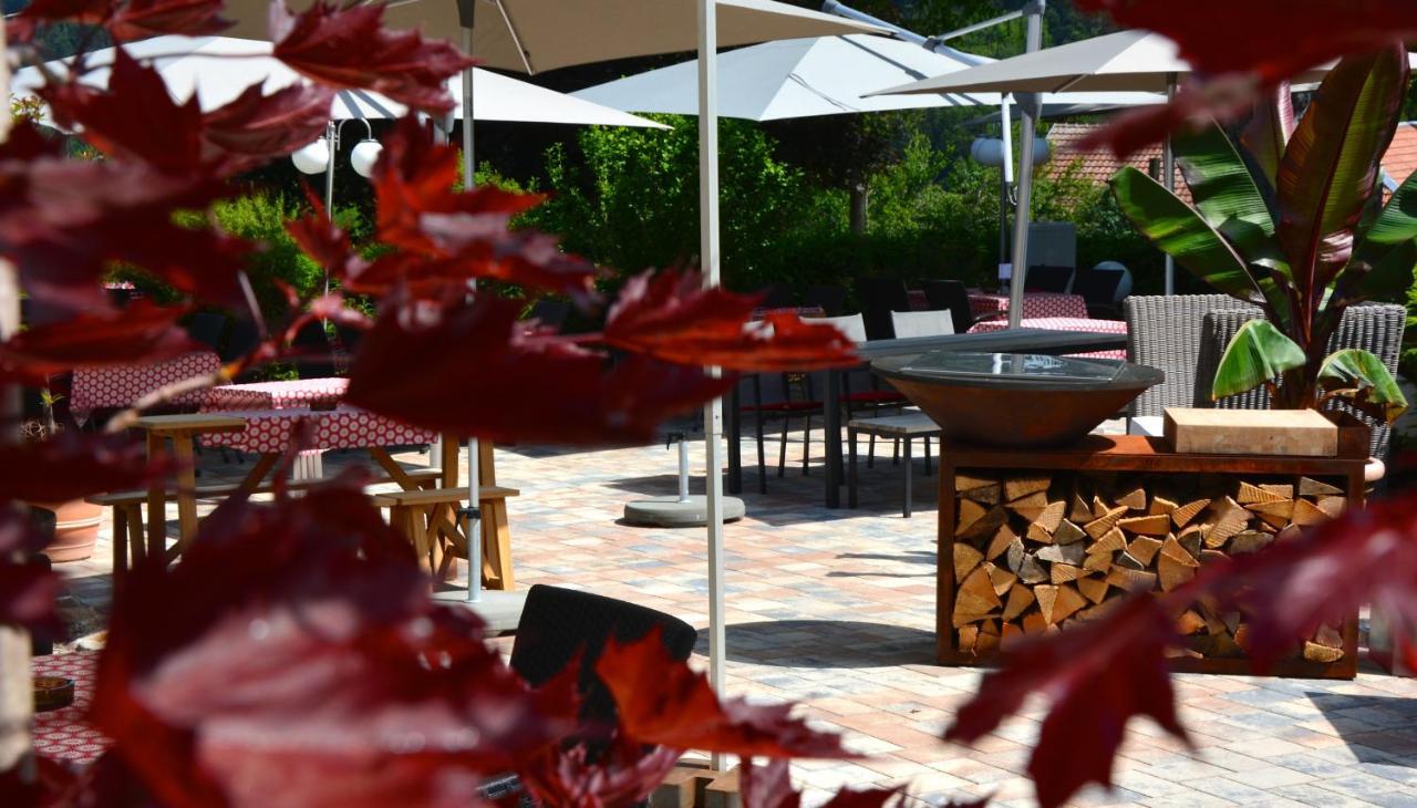 Genusshotel Hirschen - Erholung Im Gruenen Sallneck エクステリア 写真