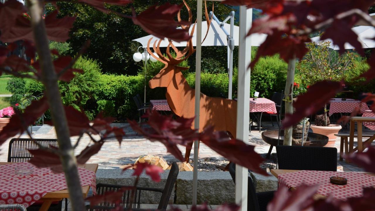 Genusshotel Hirschen - Erholung Im Gruenen Sallneck エクステリア 写真