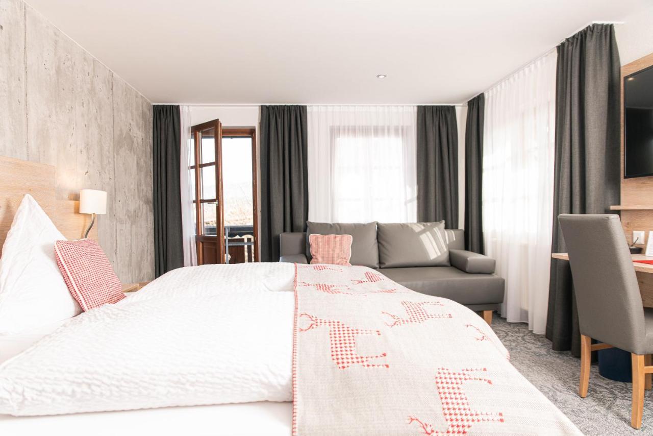 Genusshotel Hirschen - Erholung Im Gruenen Sallneck エクステリア 写真